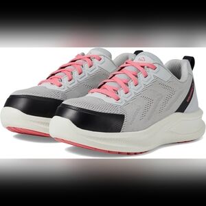NWOT Wolverine‎ Bolt Knit Women's Work Shoe Size 9.5 Comp Toe Lt Grey & Pink